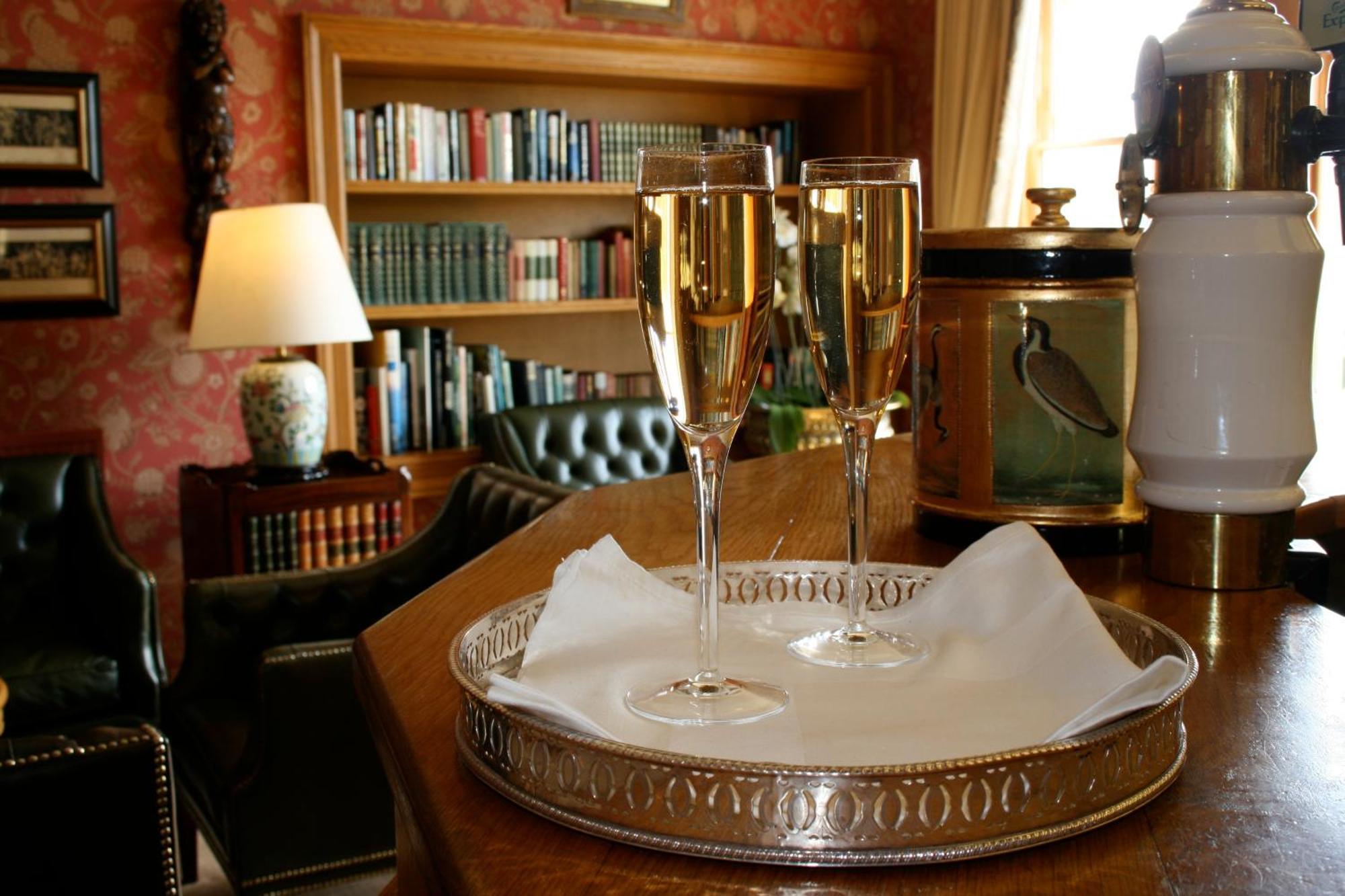 Kinloch House Hotel Blairgowrie and Rattray Esterno foto